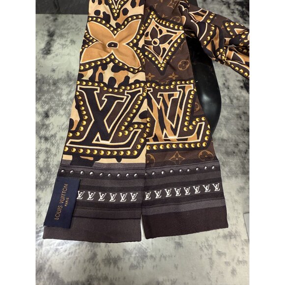 Louis Vuitton Monogram Jungle Bandeau Scarf 100% Silk Brown/Beige - Picture 8 of 8